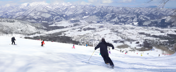 雪季最終滑行→夜宿上越
