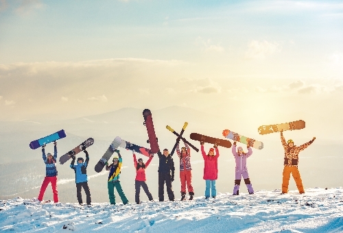 【全新企劃】沒有要放過你，不學會S轉彎不讓妳回家滑雪團八日<早鳥送滑雪板+雪鞋+固定器>