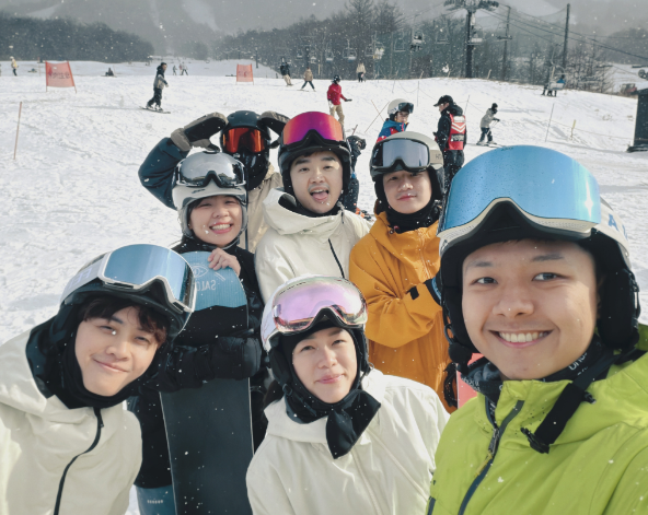 快樂滑雪日 (安排專業教練五小時教學課程)