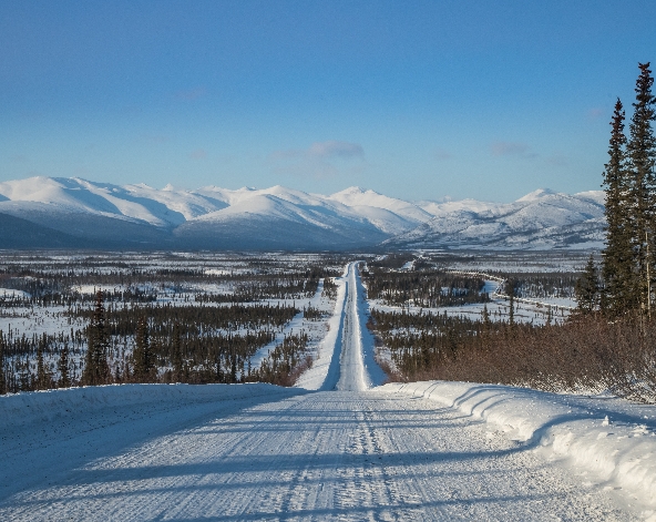 西雅圖→費爾班克斯→SKILAND滑雪熱身→買黃金蟹回民宿料理→尋找極光
